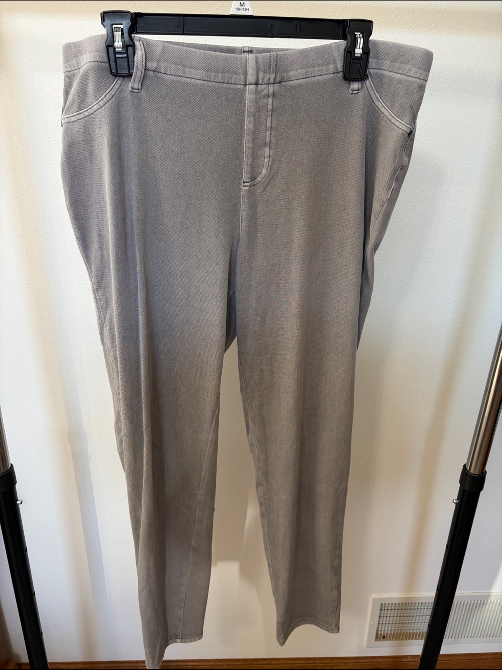 NEW listing XL Faded Glory jeggings